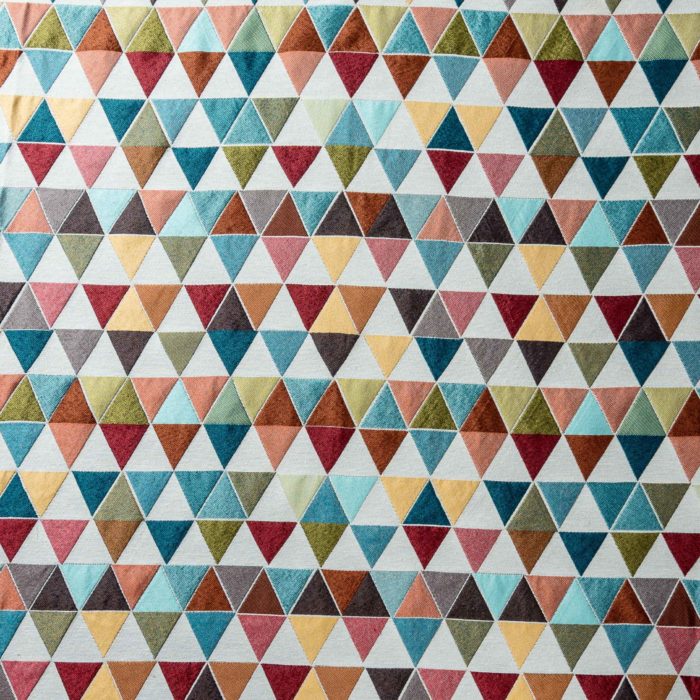 colored triangle tablecloth