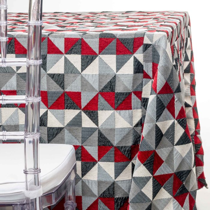 red triangles tablecloth rentals in New Jersey. For weddings or parties. Tablecloth and napkin rentals by Chaya Sara Thau